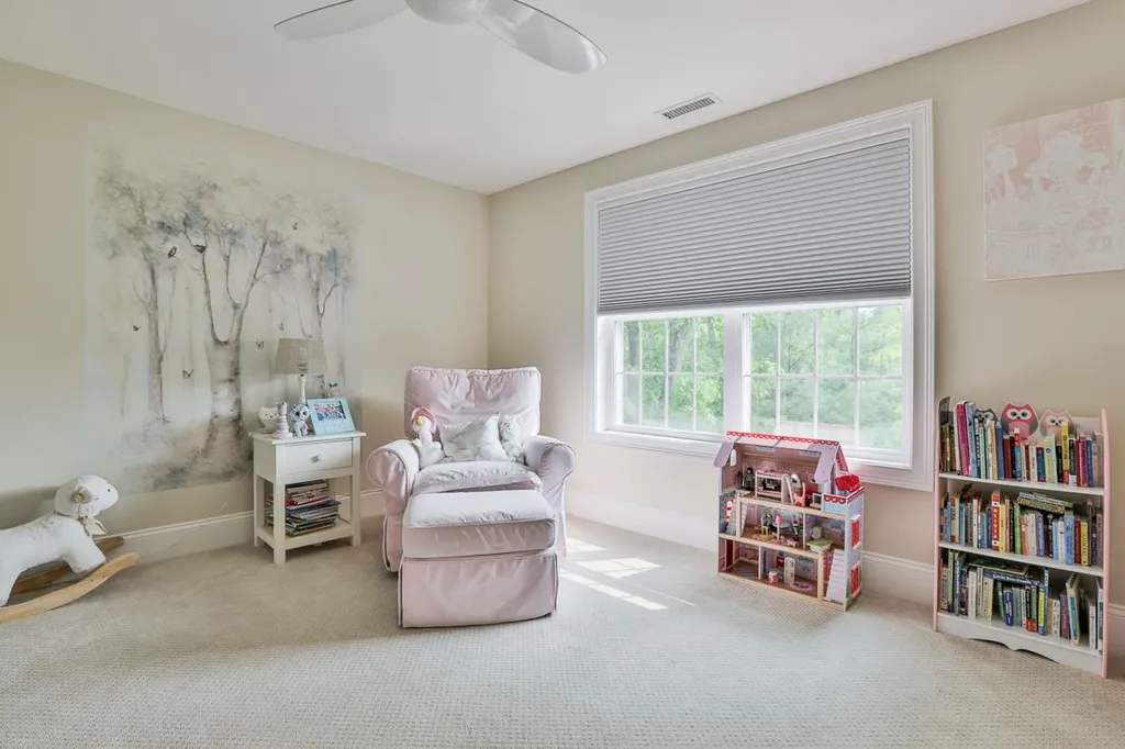 40 Burnham Road Windham NH 03087