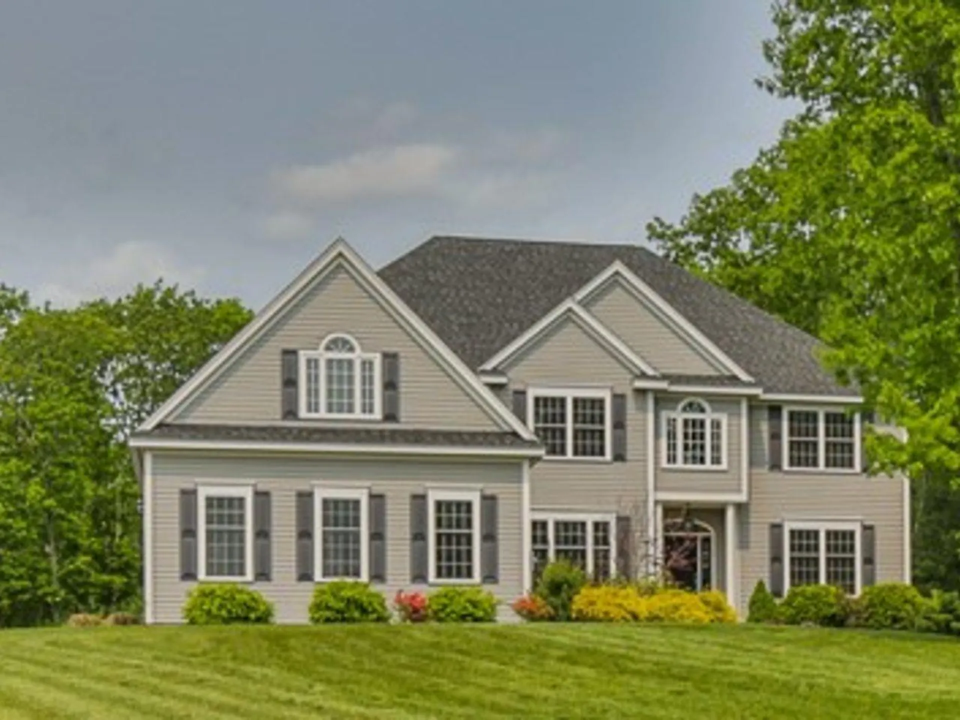 40 Burnham Road Windham NH 03087
