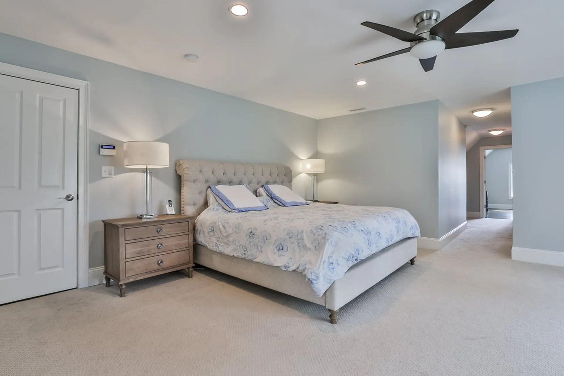 40 Burnham Road Windham NH 03087