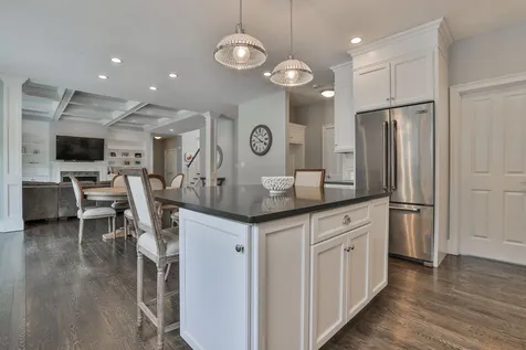 40 Burnham Road Windham NH 03087
