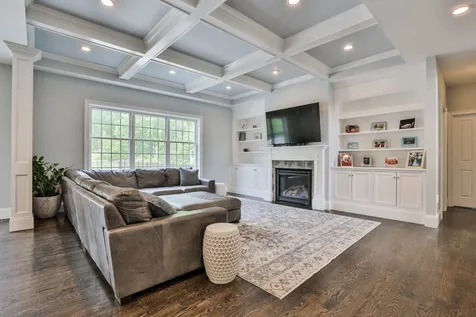 40 Burnham Road Windham NH 03087