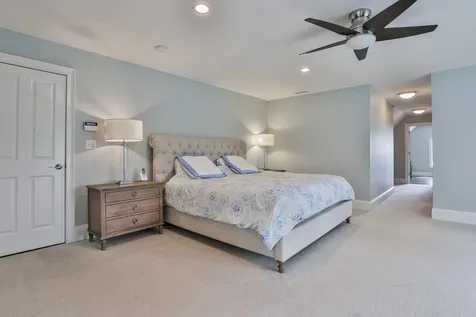 40 Burnham Road Windham NH 03087