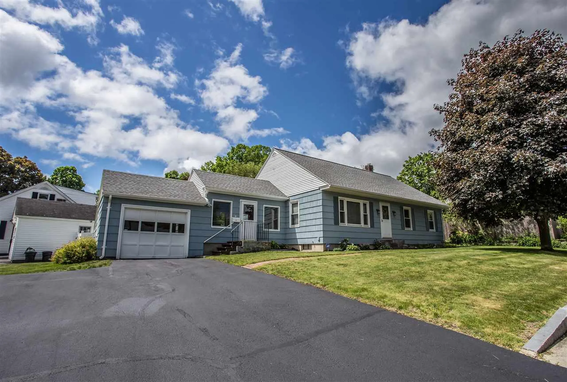 61 Courtland Street Nashua NH 03064