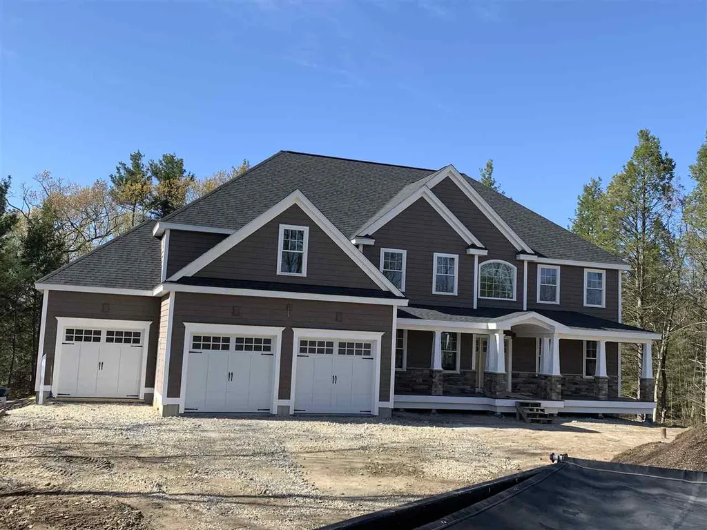 19 Dunraven Road Windham NH 03087