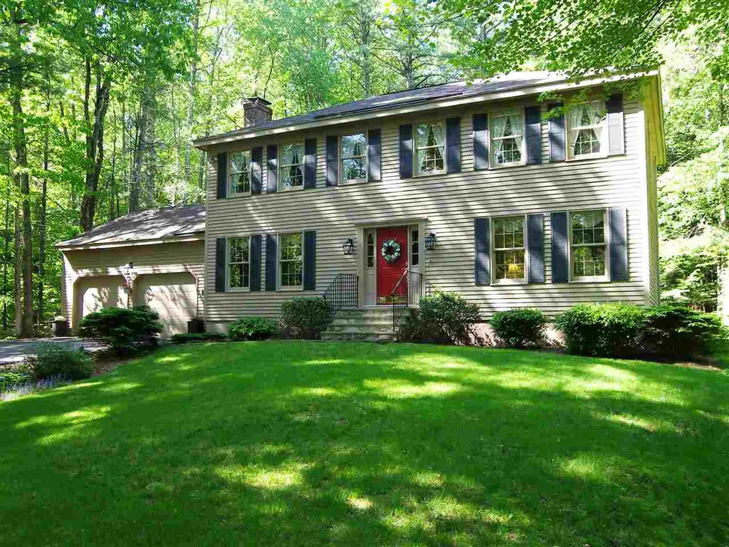 4 Fernwood Lane Amherst NH 03031