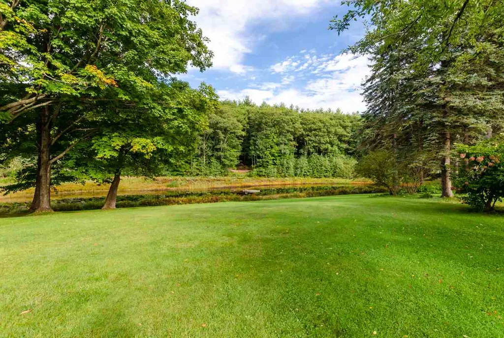 1356 Quaker Street Deering NH 03244