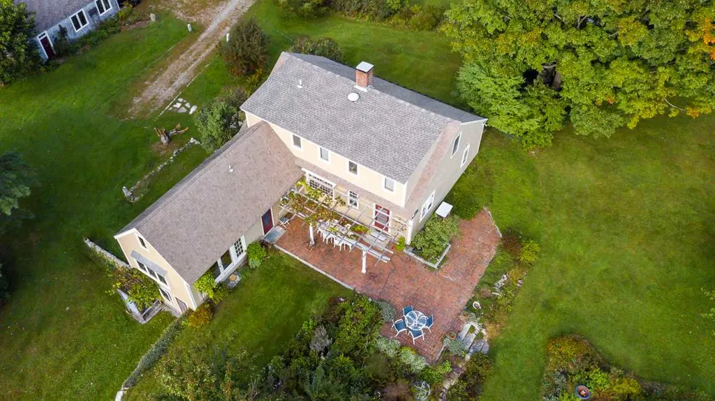 1356 Quaker Street Deering NH 03244