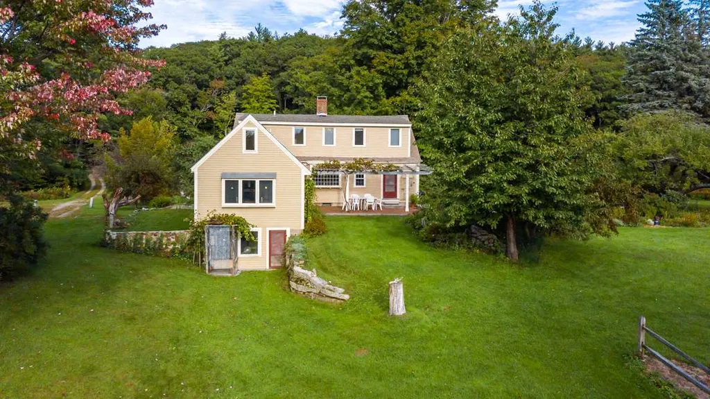 1356 Quaker Street Deering NH 03244