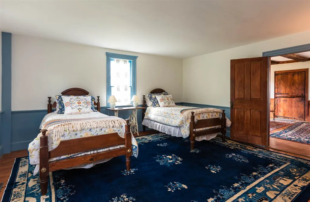 1356 Quaker Street Deering NH 03244