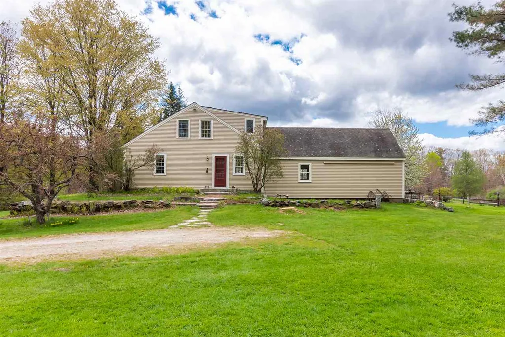 1356 Quaker Street Deering NH 03244