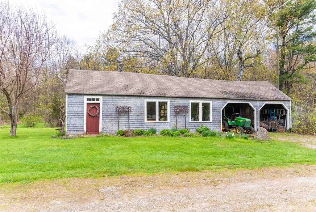 1356 Quaker Street Deering NH 03244