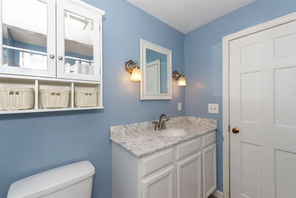 8 Beechwood Drive Strafford NH 03884