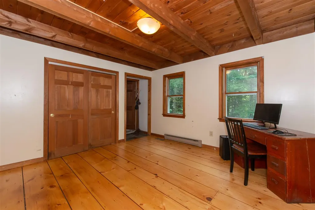 8 Beechwood Drive Strafford NH 03884