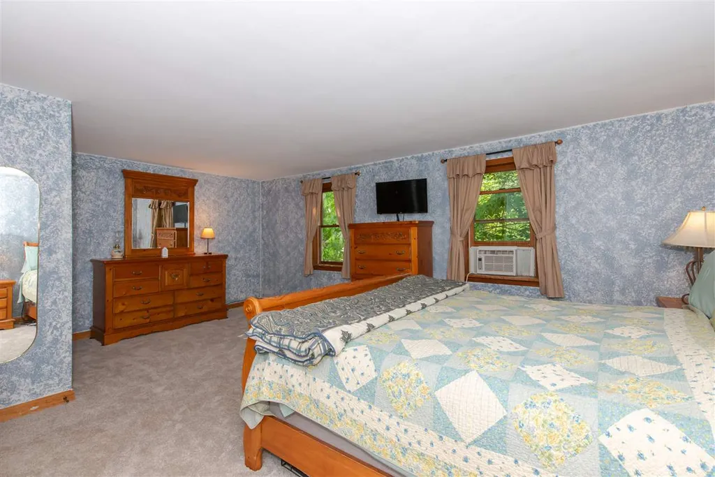 8 Beechwood Drive Strafford NH 03884