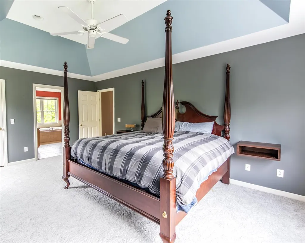 225 Colonial Drive Colchester VT 05446