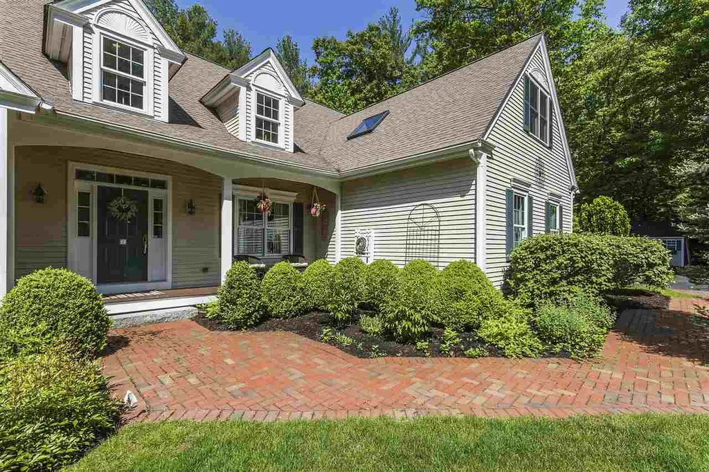7 Boston Post Road Amherst NH 03031