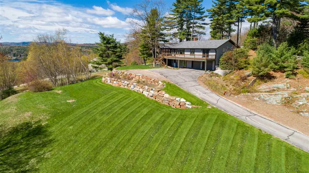 16 Morgan Road Meredith NH 03253