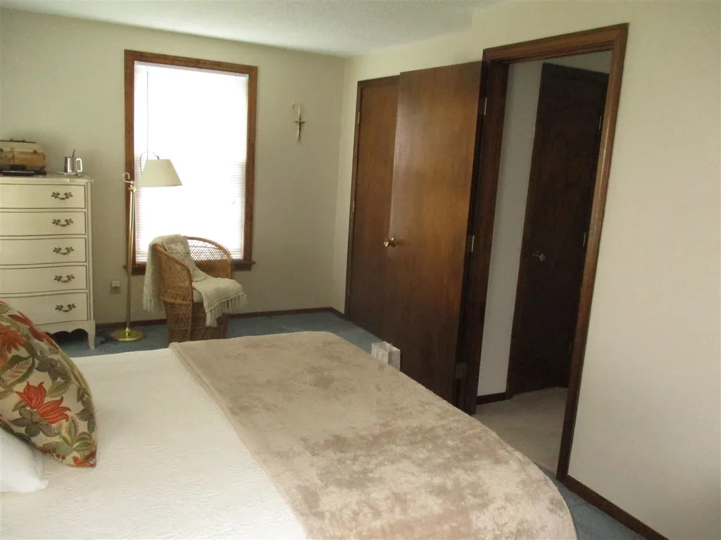 21 Brad Court Manchester NH 03103