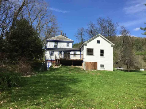 27 Richmond Road Winchester NH 03470