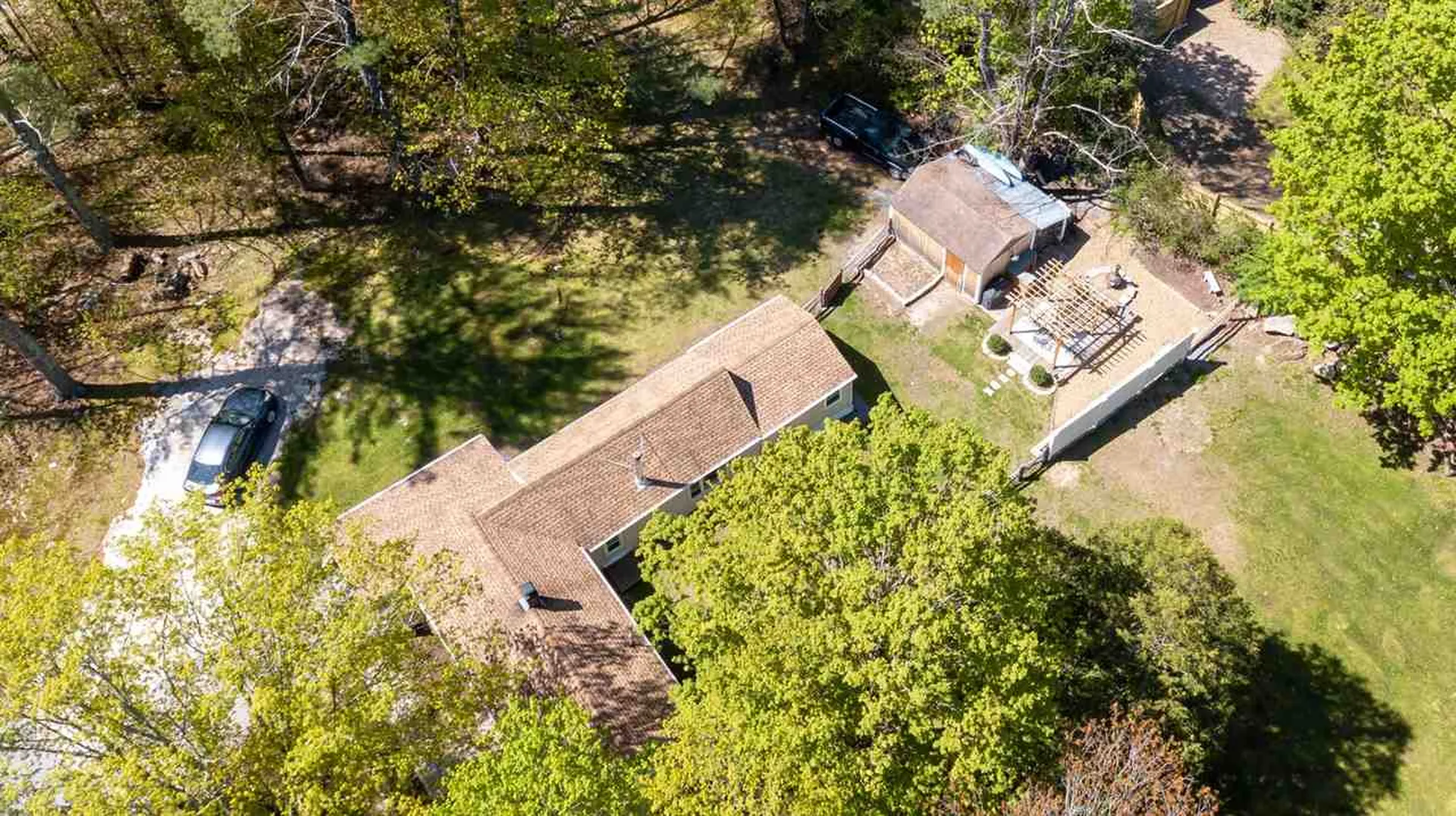 2 Springvale Avenue Brookline NH 03033