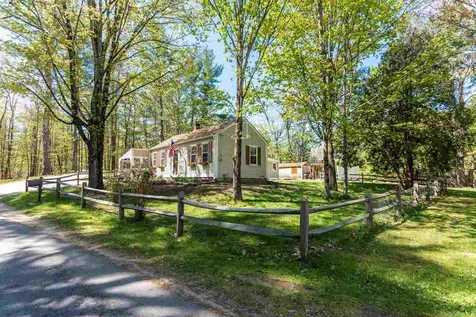 2 Springvale Avenue Brookline NH 03033
