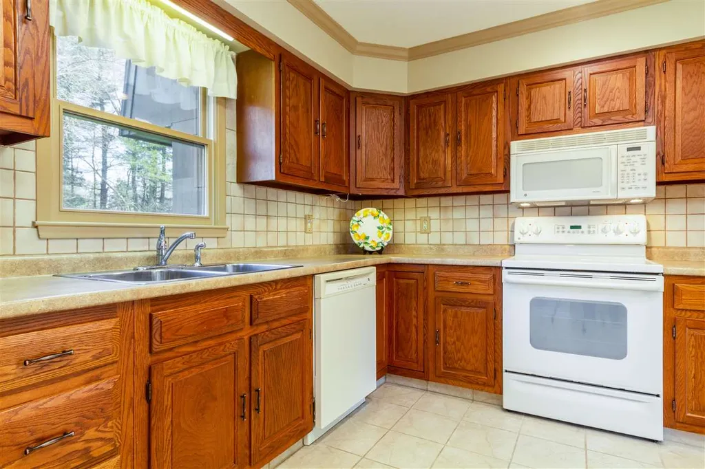 124 Martindale Road Shelburne VT 05482