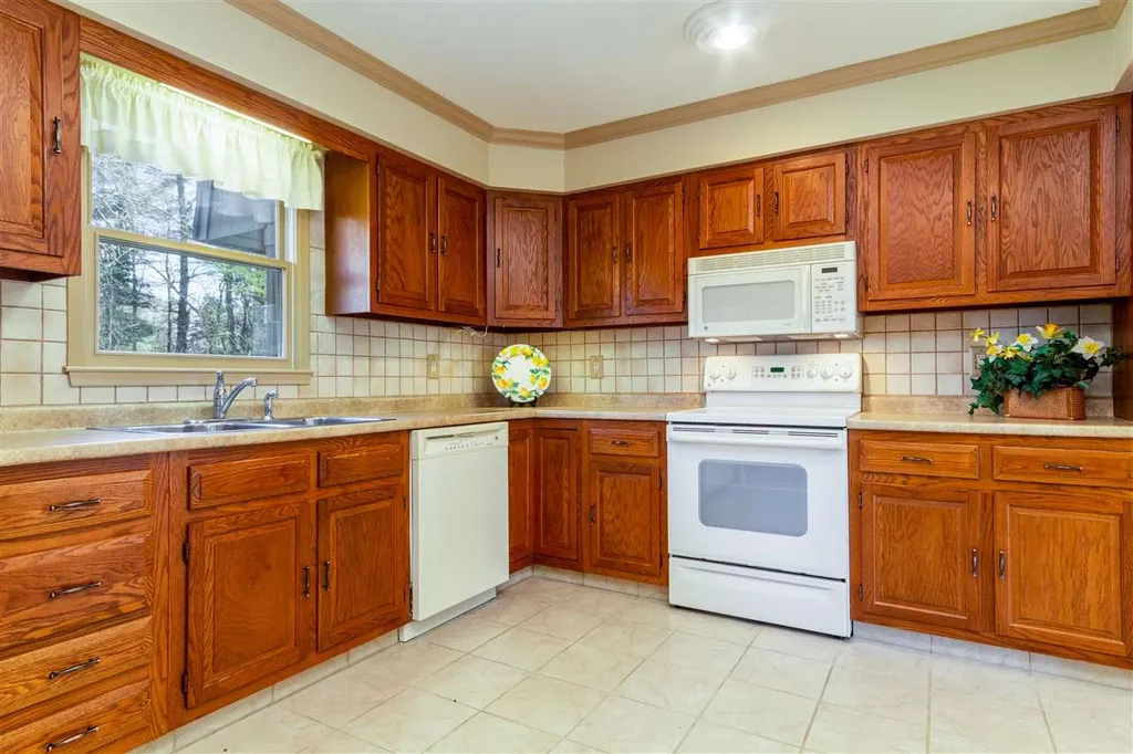 124 Martindale Road Shelburne VT 05482
