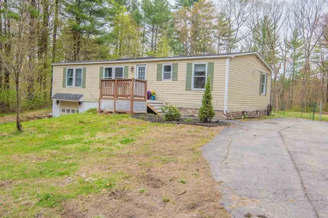 17 Riverside Drive Raymond NH 03077