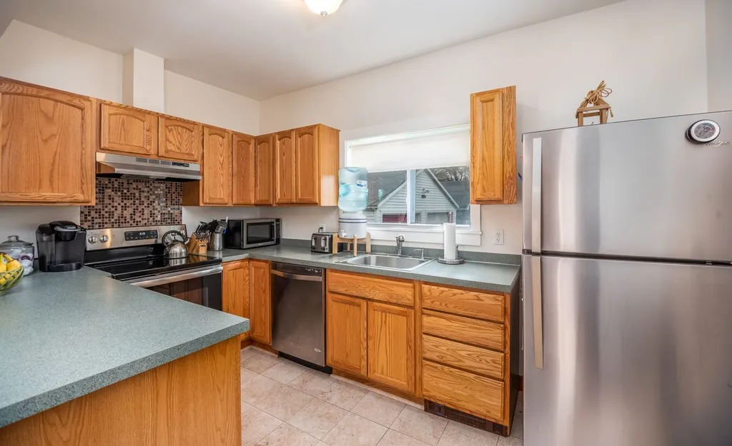 15 Lambert Court Rochester NH 03867
