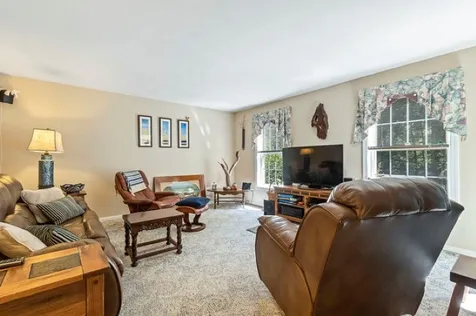 30 Captains Way Exeter NH 03833