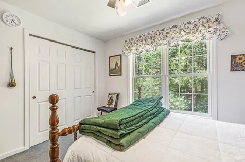 30 Captains Way Exeter NH 03833