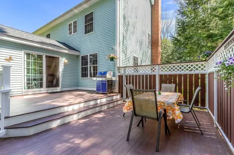 30 Captains Way Exeter NH 03833