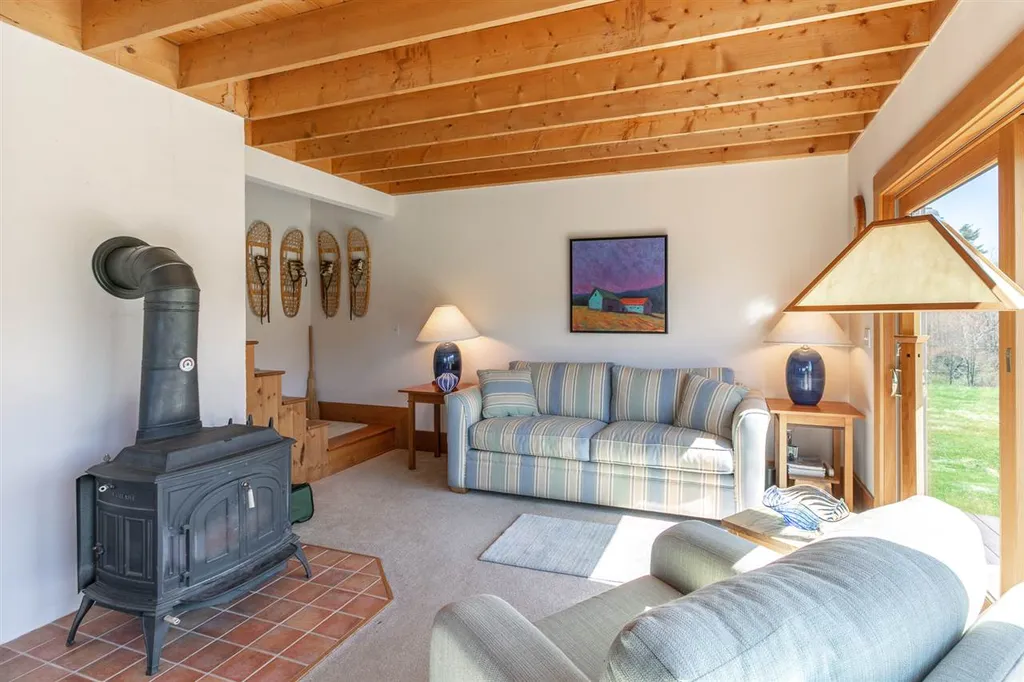 521 Gilcrist Road Stowe VT 05672