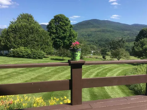 521 Gilcrist Road Stowe VT 05672