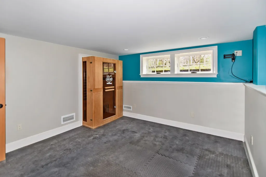 242 Haley Road Kittery ME 03904