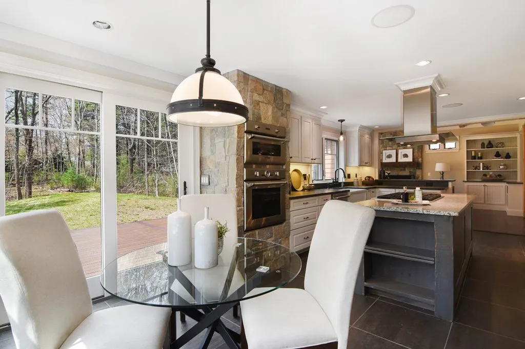 242 Haley Road Kittery ME 03904