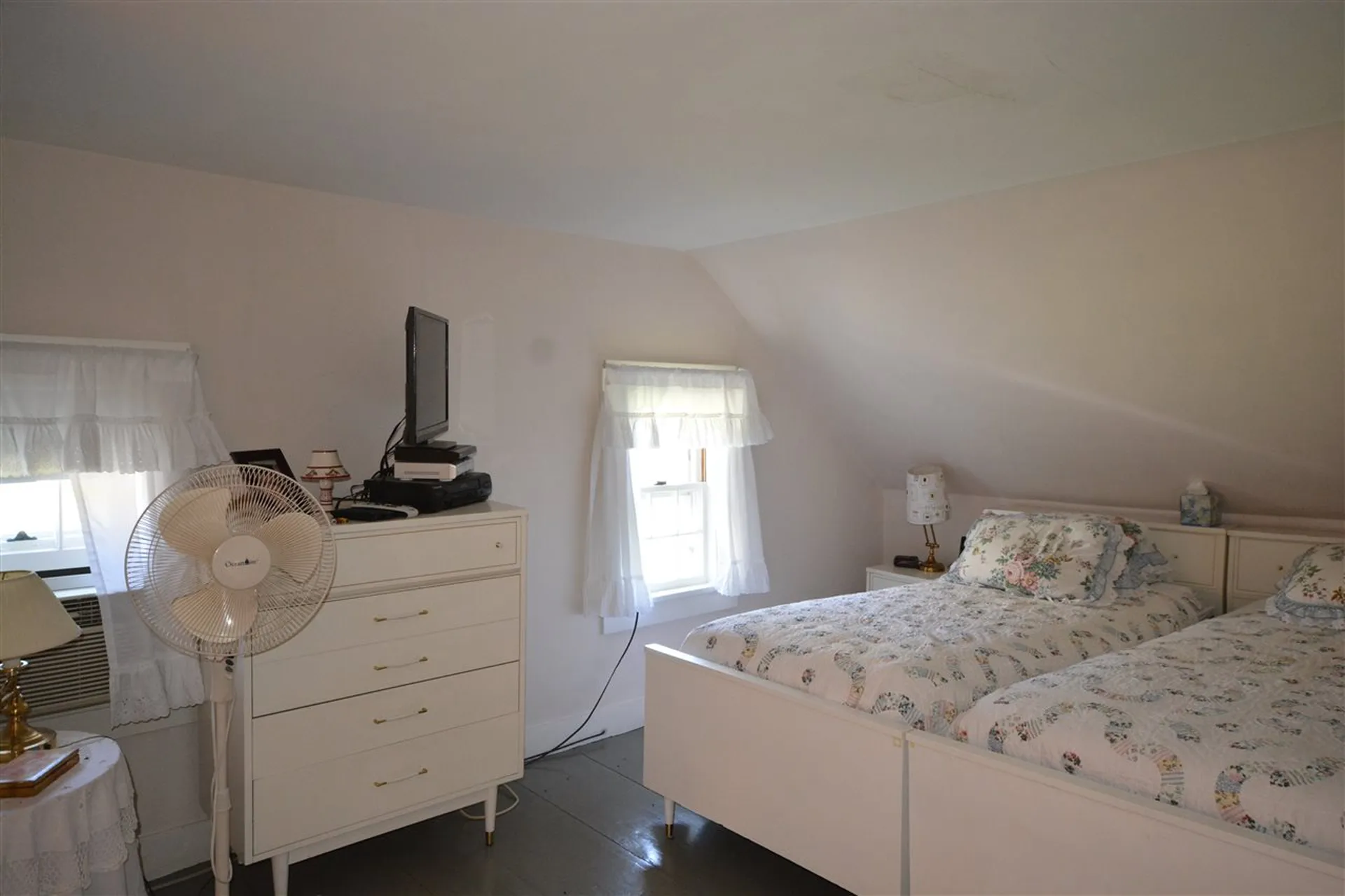 372 Cherry Hill Road Pomfret VT 05084