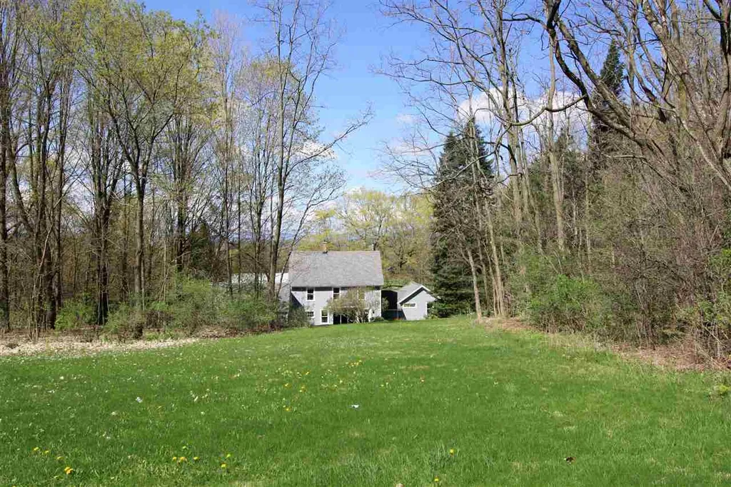 1560 James Road Weybridge VT 05753