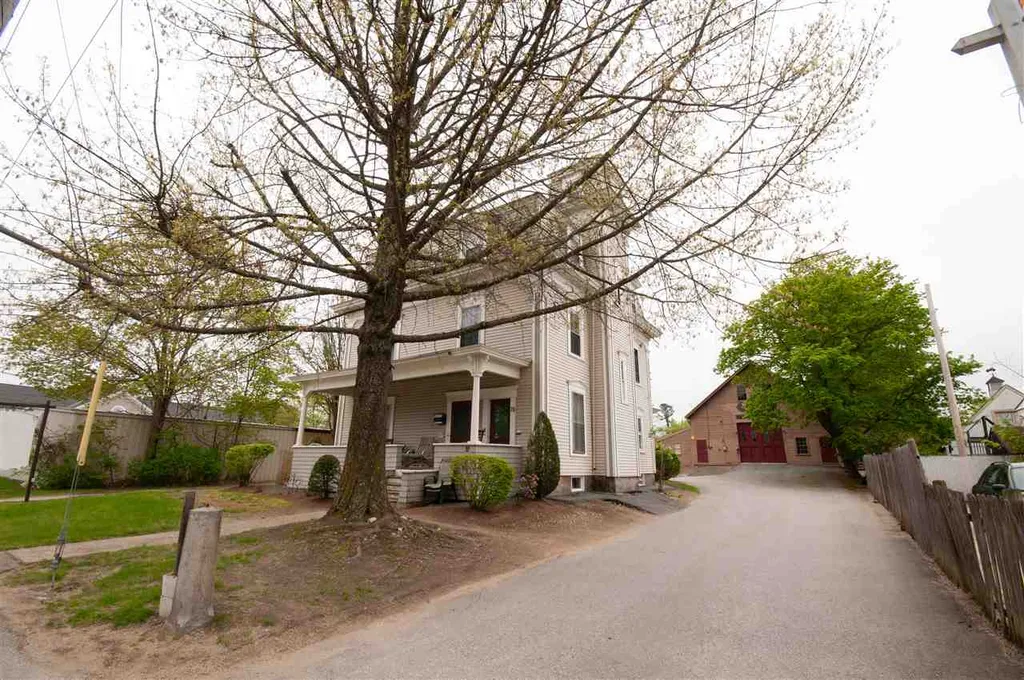 76 Elm Street Milford NH 03055