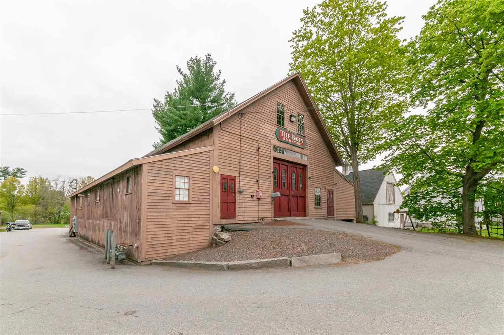76 Elm Street Milford NH 03055