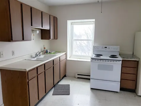 76 Elm Street Milford NH 03055