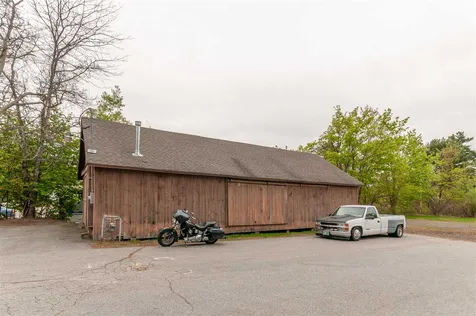76 Elm Street Milford NH 03055