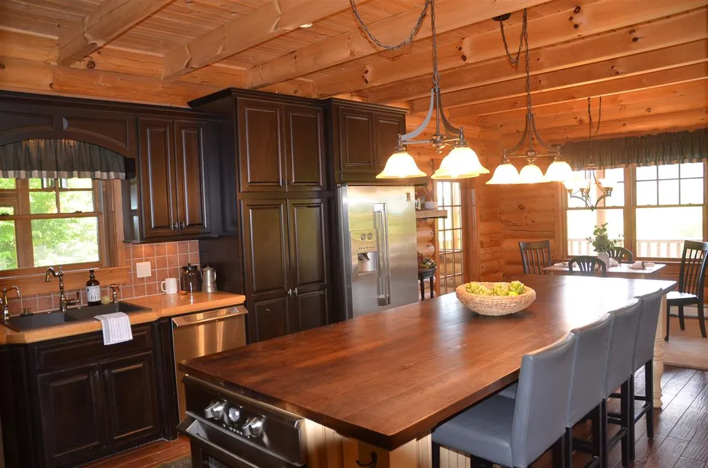 1022 Cherry Valley Road Gilford NH 03249