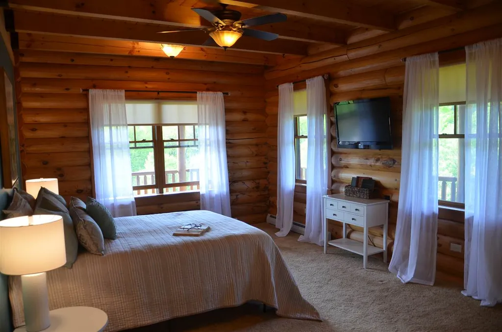 1022 Cherry Valley Road Gilford NH 03249