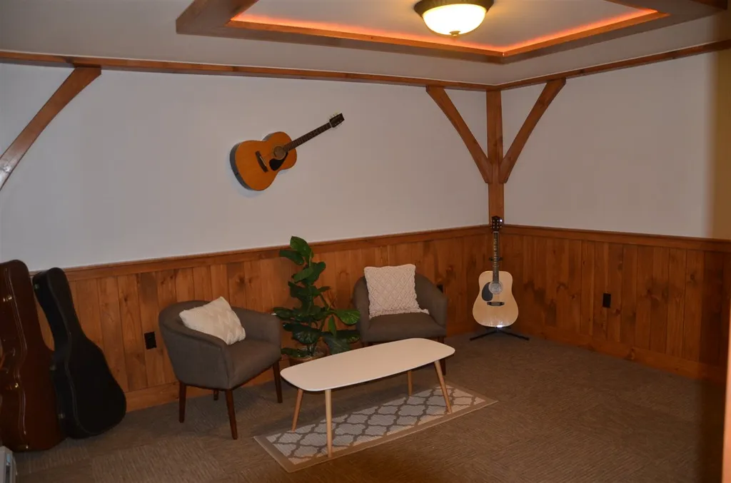 1022 Cherry Valley Road Gilford NH 03249