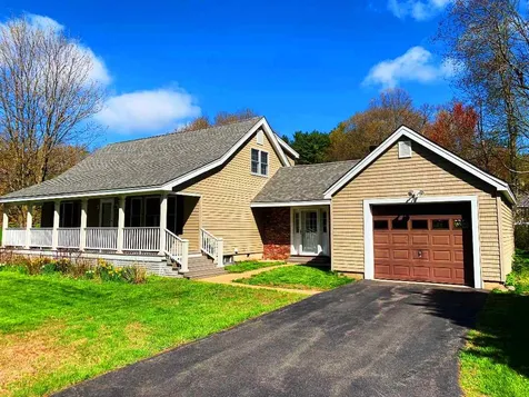 34 Queen Street Boscawen NH 03303