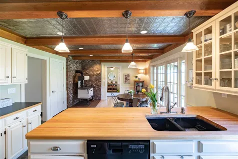 522 East Road Cornish NH 03745