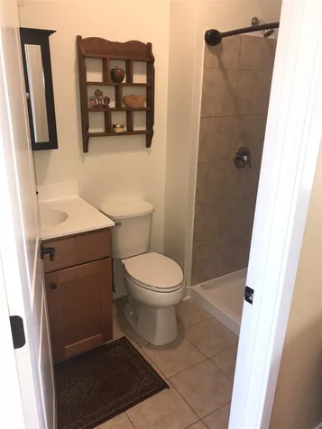 1352 Pelots Point Road North Hero VT 05474