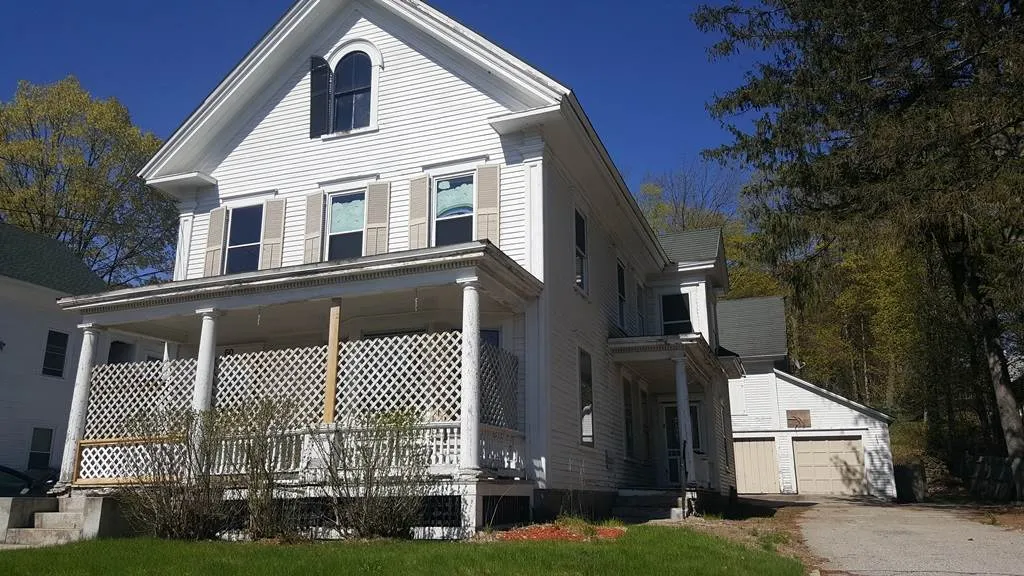 60 School Street Bristol NH 03222