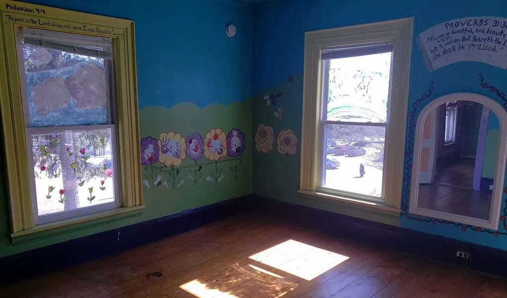 60 School Street Bristol NH 03222